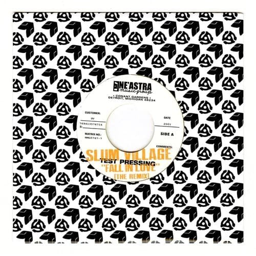 Slum Village - Fall In Love (remix) (7-inch)